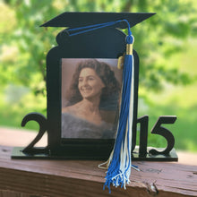 Load image into Gallery viewer, 2015 Graduation Photo Frame Multiple Sizes - Designodeal
