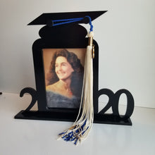 Load image into Gallery viewer, 2020 Graduation Photo Frame - Designodeal
