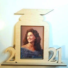 Load image into Gallery viewer, 2021 Graduation 5x7 Photo Frame SVG Laser Digital Download Files - Designodeal
