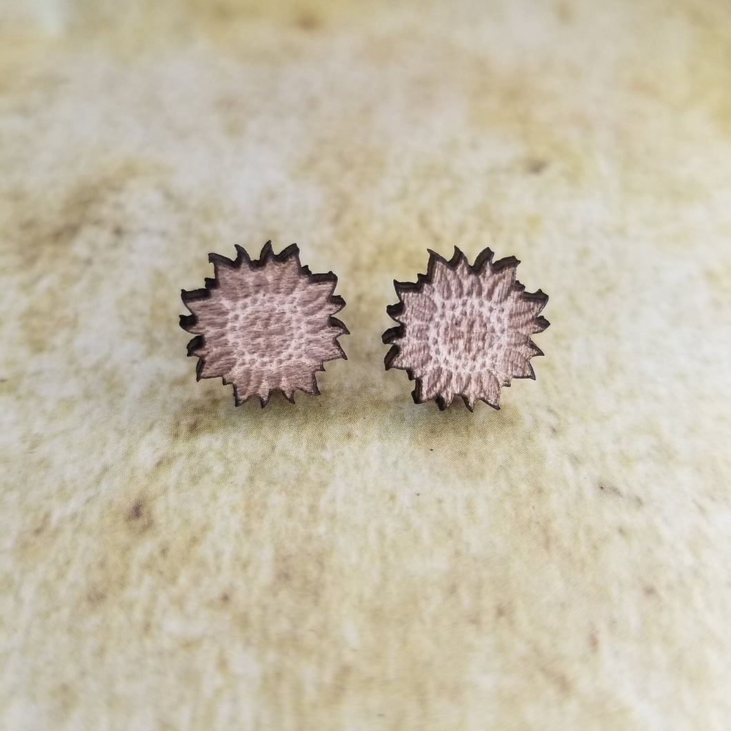 Abstract Floral Maple Wood Stud Earrings - Designodeal