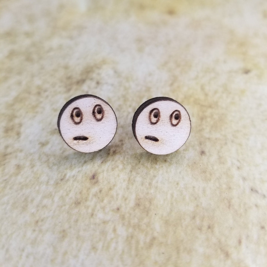 Bewilderment Face Emoji Round Maple Wood Stud Earrings - Designodeal
