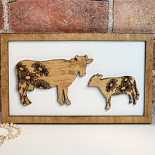 Load image into Gallery viewer, Cow Mommy &amp; Me Animal Sign - Designodeal
