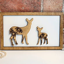 Load image into Gallery viewer, Deer Daddy &amp; Me Animal Sign - Designodeal
