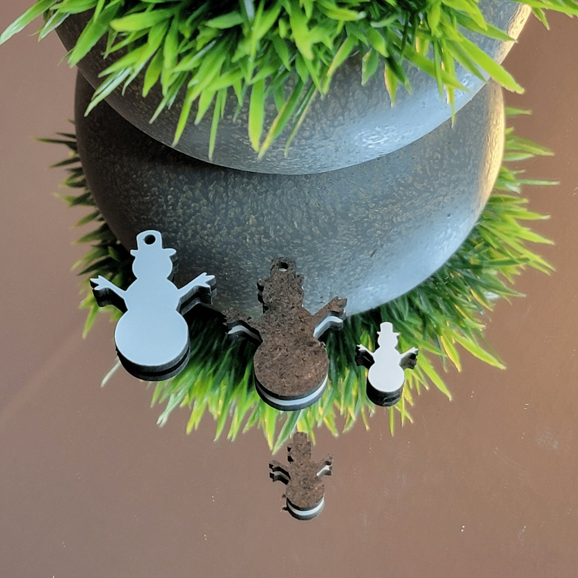 Frosty the Snowman Sublimation Earring Blanks ~ Multiple Sizes - Designodeal