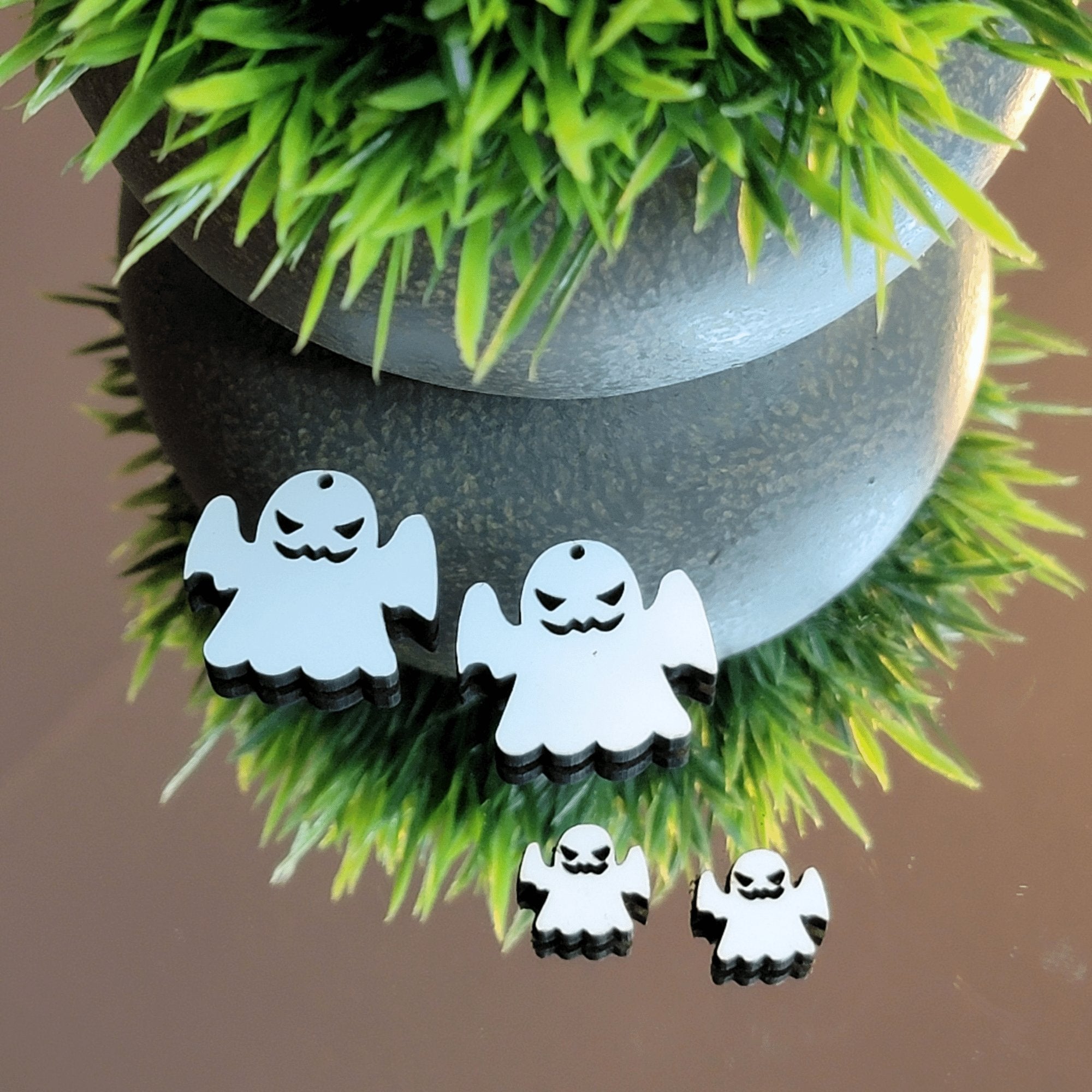 Halloween Scary Ghost Sublimation Earring Blanks ~ Multiple Sizes - Designodeal