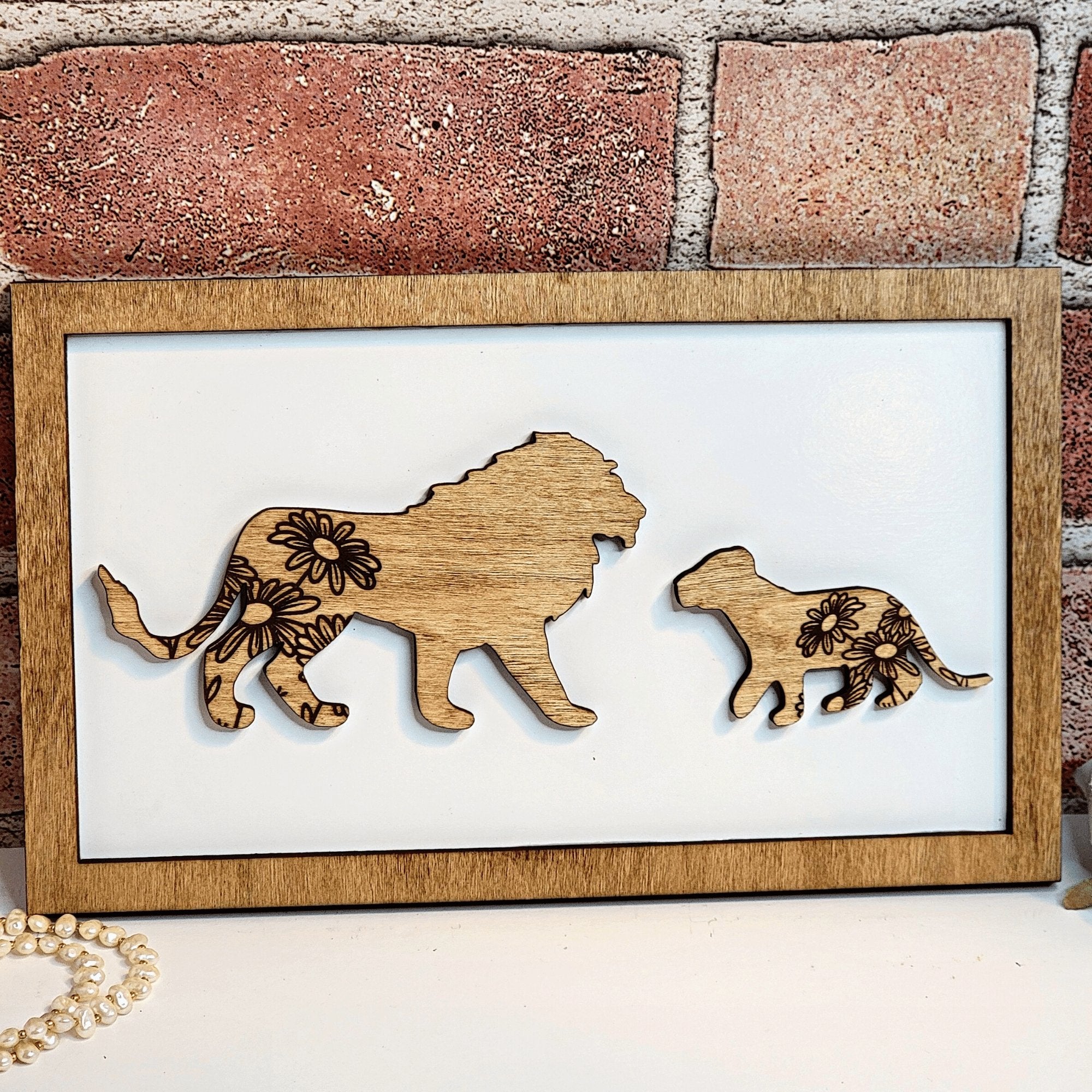 Lion Daddy & Me Animal Sign - Designodeal