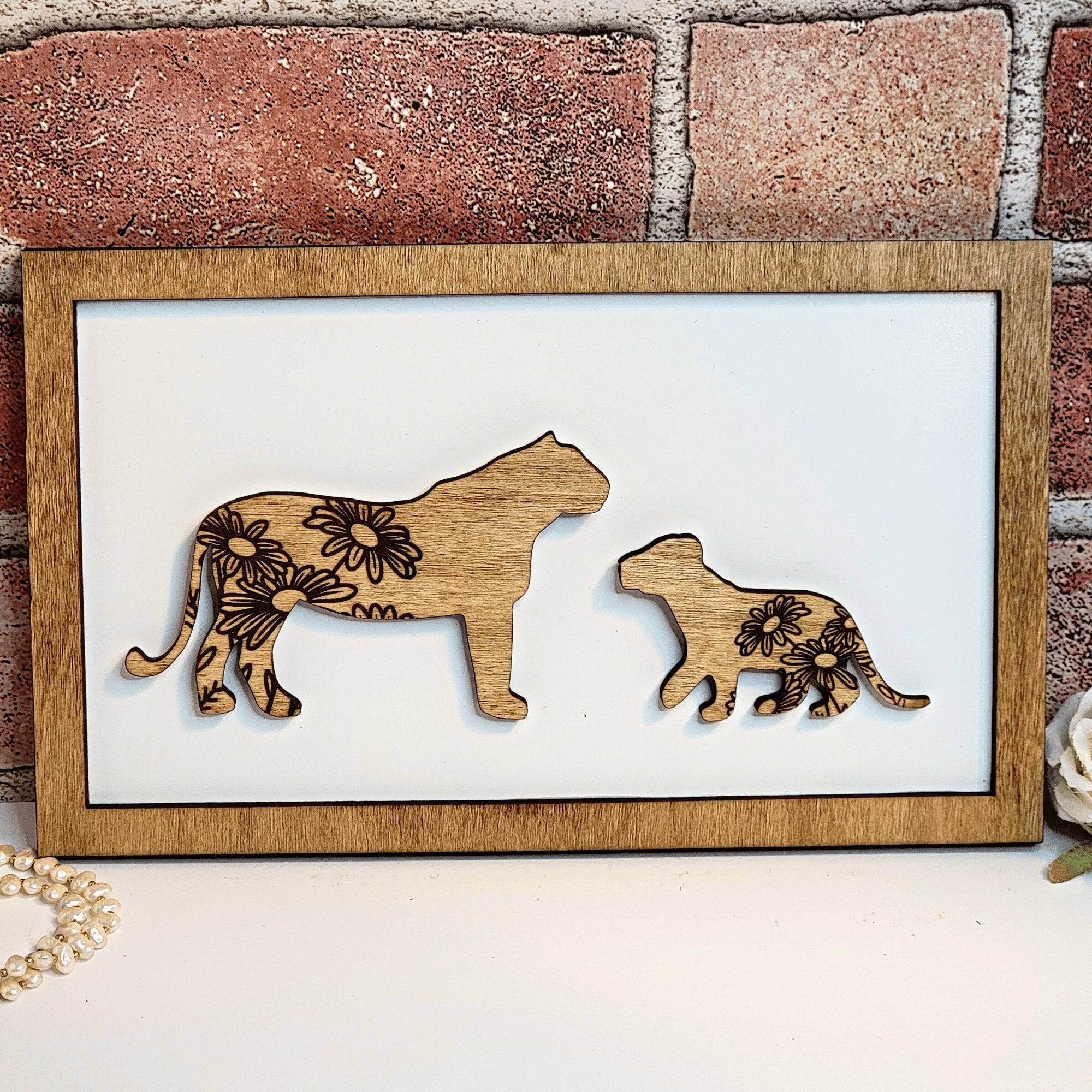 Lion Mommy & Me Animal Sign - Designodeal