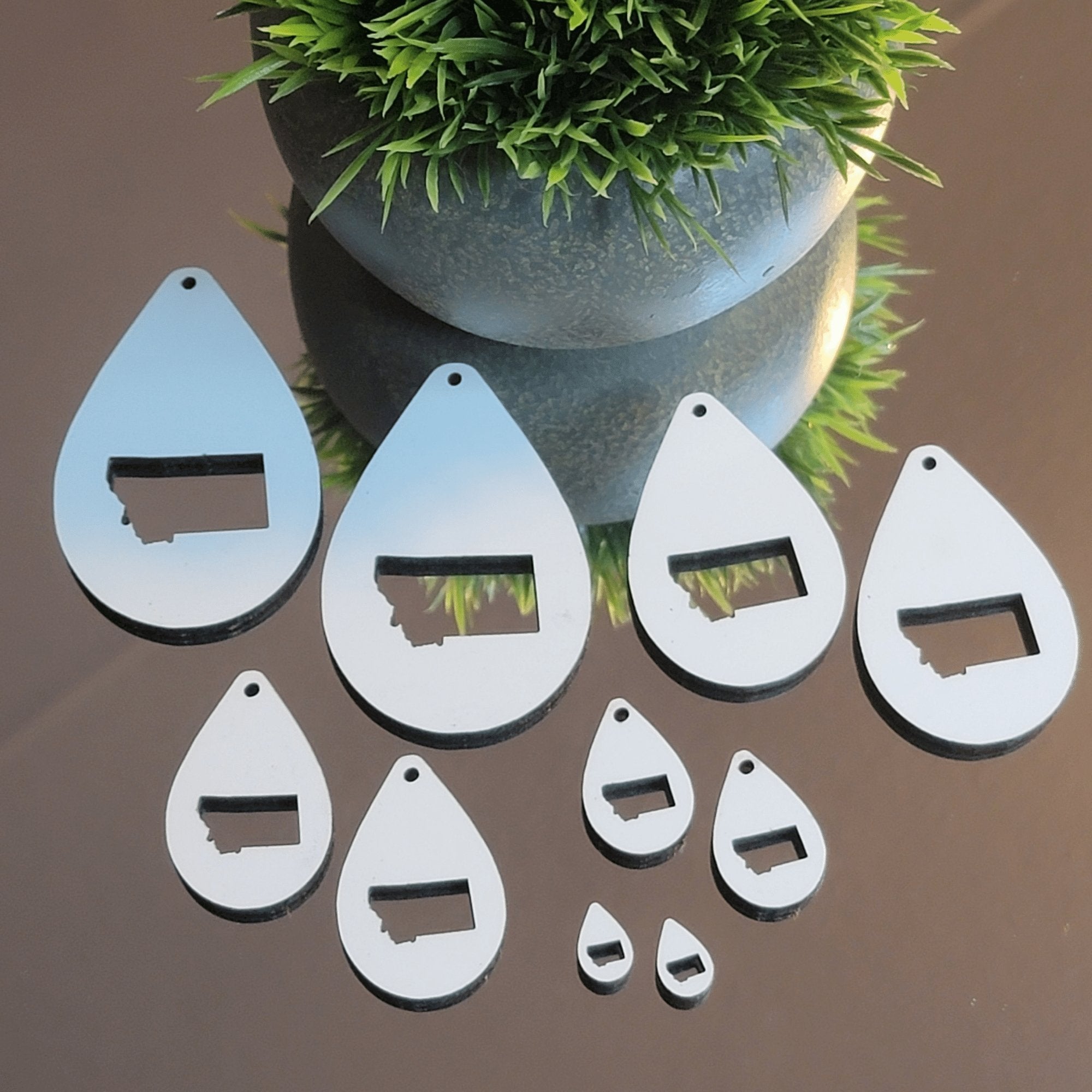 Montana Teardrop Sublimation Earring Blanks ~ Multiple Sizes - Designodeal