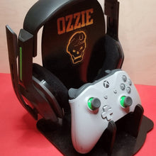 Load image into Gallery viewer, Personalized Name Gaming Stand for XBOX / PS4 Headphones and Controller - Designodeal
