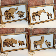 Load image into Gallery viewer, Pig Mommy &amp; Me Sign - Daddy &amp; Me Animal Sign - Designodeal

