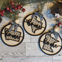 Load image into Gallery viewer, Rattan Home State Christmas Ornament - Designodeal
