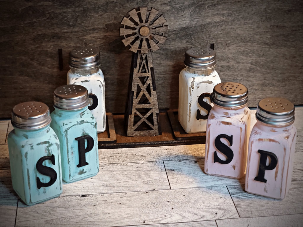 Farmhouse Rustic Distressed 6 Salt Shaker & Pepper Mill Shakers