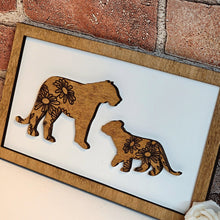 Load image into Gallery viewer, Tiger Mommy &amp; Me Sign - Daddy &amp; Me Animal Sign - Designodeal
