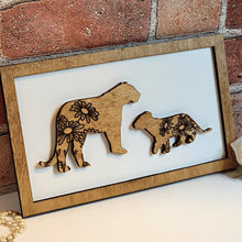 Load image into Gallery viewer, Tiger Mommy &amp; Me Sign - Daddy &amp; Me Animal Sign - Designodeal
