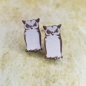 Wise Old Owl Maple Wood Stud Earrings - Designodeal